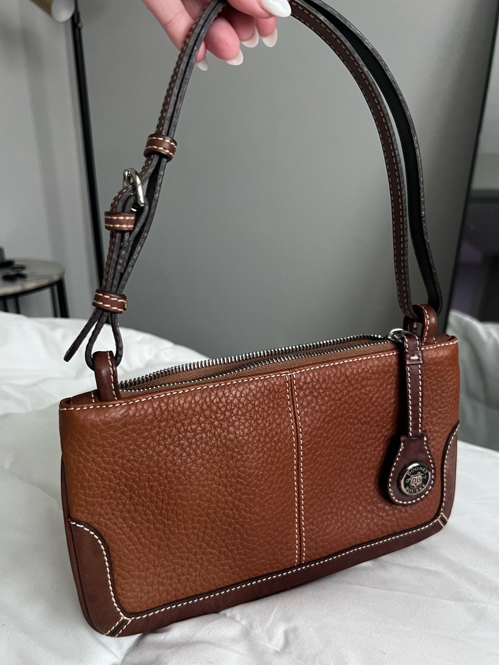 Dooney & Bourke Vintage Y2K Leather Shoulder Bag